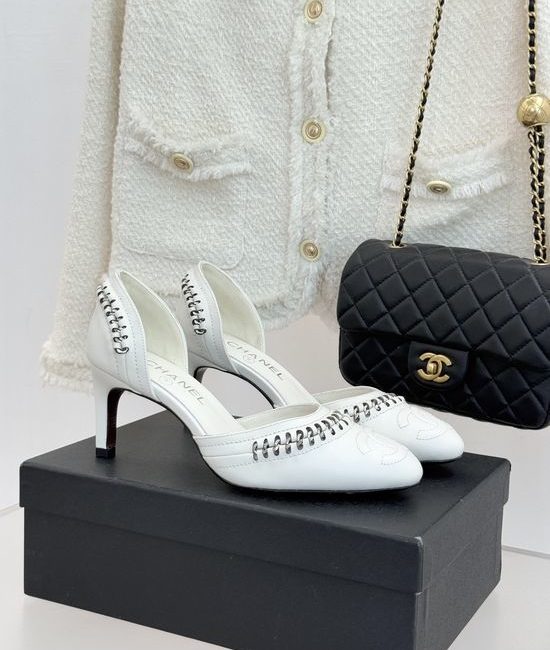 Chanel Color Block Hollow Out Flat Heel Sandals Elegant Comfortable