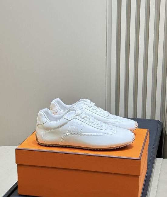 Hermes Comfortable Retro Casual Training Shoes In Premium Leather