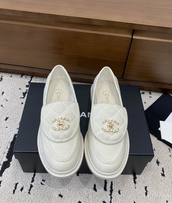 Chanel Buckle Decor Casual Leather Loafer Shoes