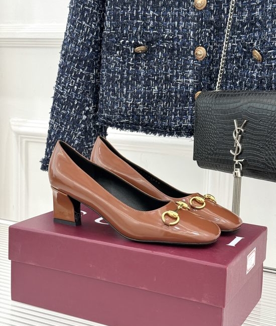 Gucci Classic Metal Accent Block Heel Leather Pumps
