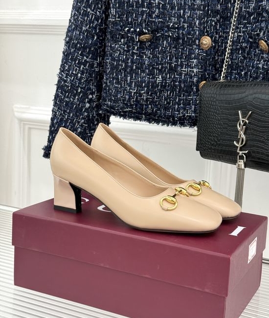 Gucci Classic Metal Accent Block Heel Leather Pumps