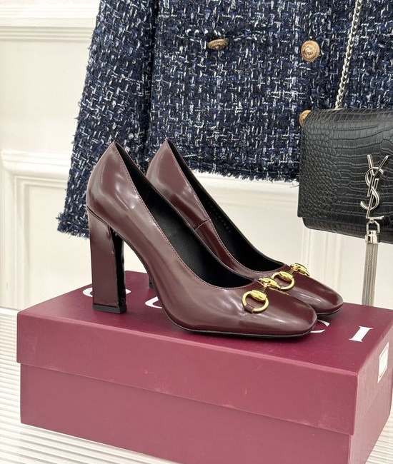 Gucci Classic Metal Accent Block Heel Leather Pumps