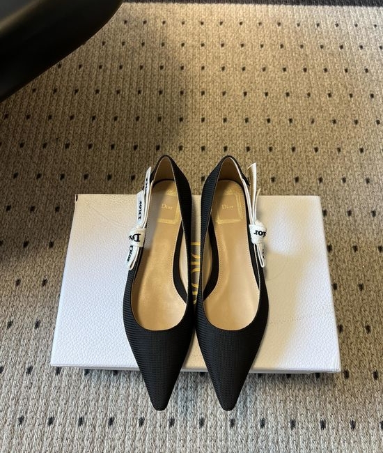 Christian Dior CD Pointed Toe Stiletto Heels With Bow Detail Elegant Shoes