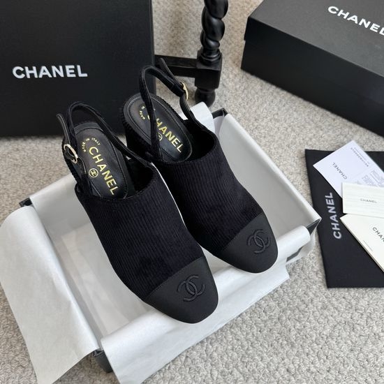 Chanel Classic Tweed Slingback Block Heel Sandals Leather Lined