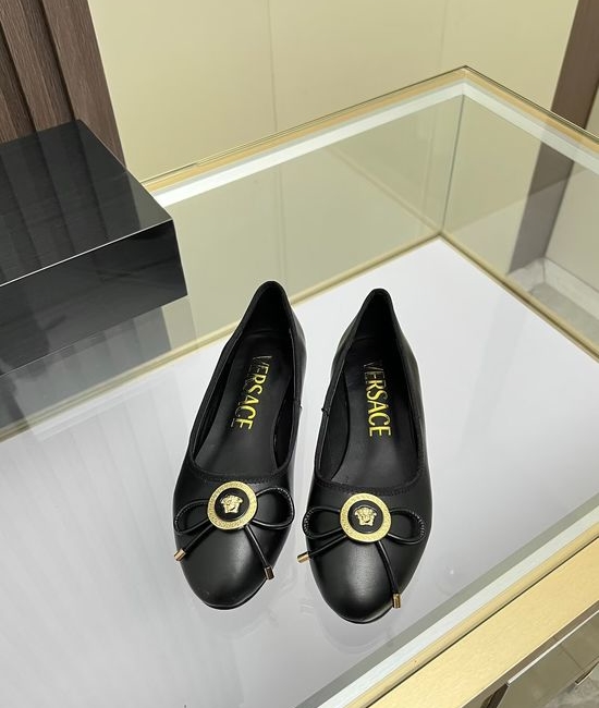 Versace Classic Round Toe Leather Casual Comfort Flats