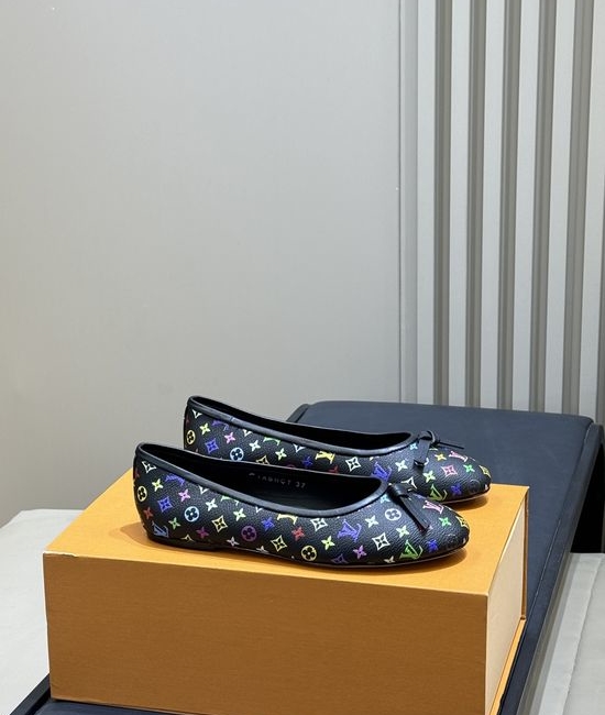 Louis Vuitton LV Printed Leather Mary Jane Shoes Artist Collaboration Design