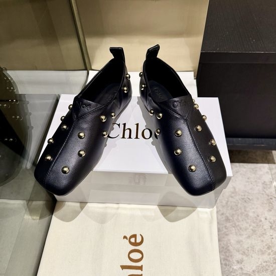 Chloe Handmade Rivet Decor Leather Upper Casual Flats