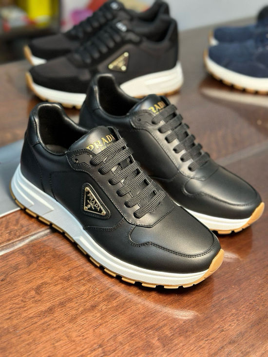 Prada High Quality Casual Sneakers with Removable Insole