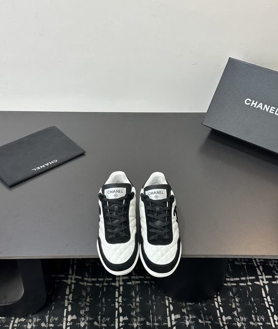 Chanel Trendy Panda-Colored Casual Sneakers with Soft Sole