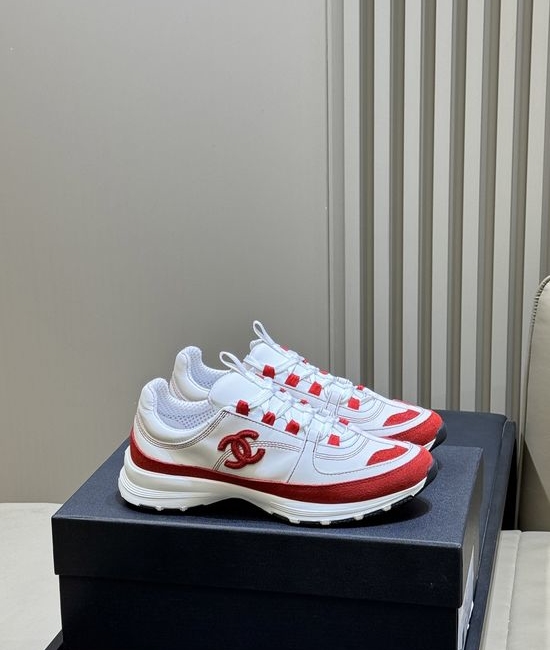 Chanel Comfortable Thick Sole Casual Sneakers With Logo Detail