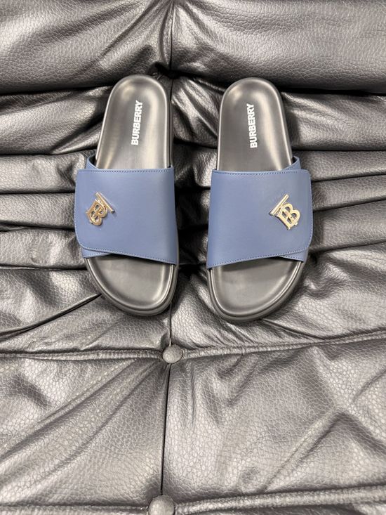 Burberry Plaid Pattern Slip On Comfortable Slide Sandals