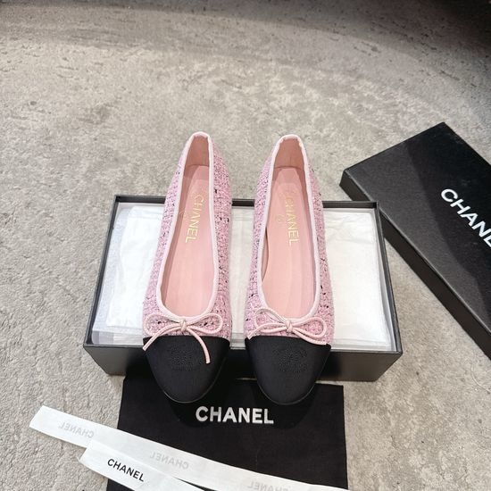 Chanel Elegant Daily Wear Velvet Ballet Flat Shoes
