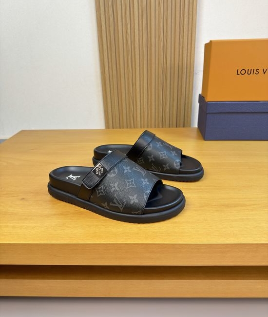 Louis Vuitton LV Premium Slippers Soft Leather Lining Non-slip Sole