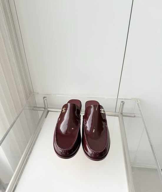 Chanel Premium Cowhide Mules Slippers Italian Leather Sole