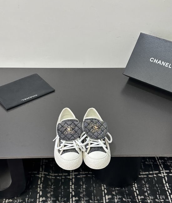 Chanel Dual-wear High-top Casual Sneakers Comfortable