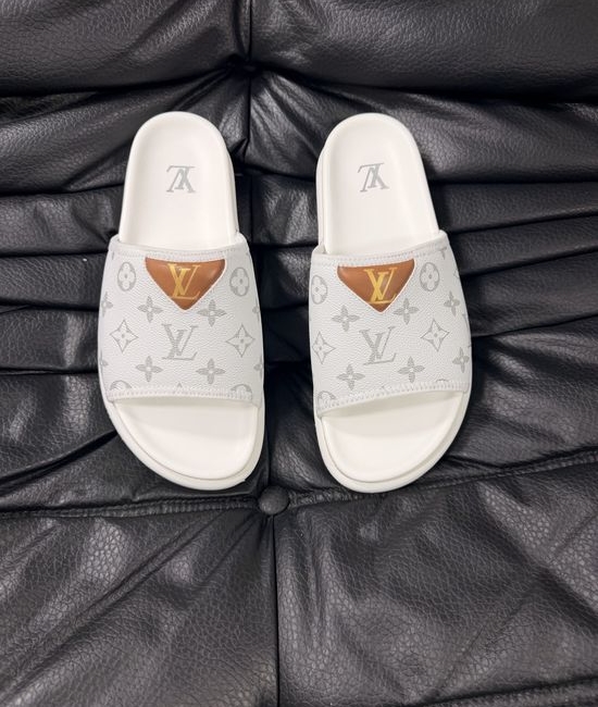 Louis Vuitton LV High Quality Comfortable Casual Summer Slides