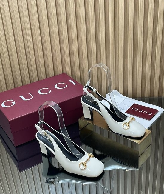 Gucci Block Heel Buckle Fastening Leather Dress Sandals