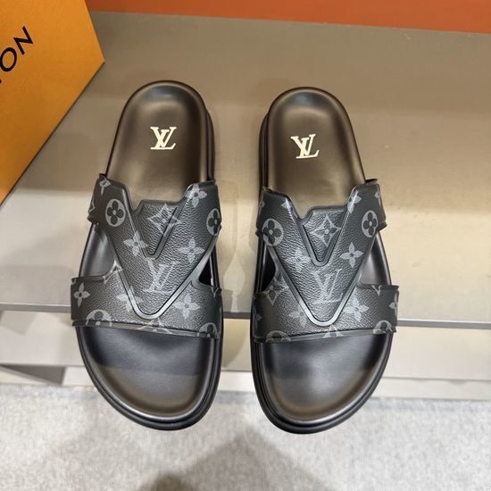 Louis Vuitton LV Premium Slippers Soft Leather Lining Non-slip Sole