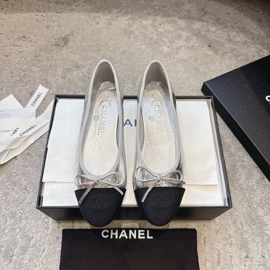 Chanel Elegant Daily Wear Velvet Ballet Flat Shoes
