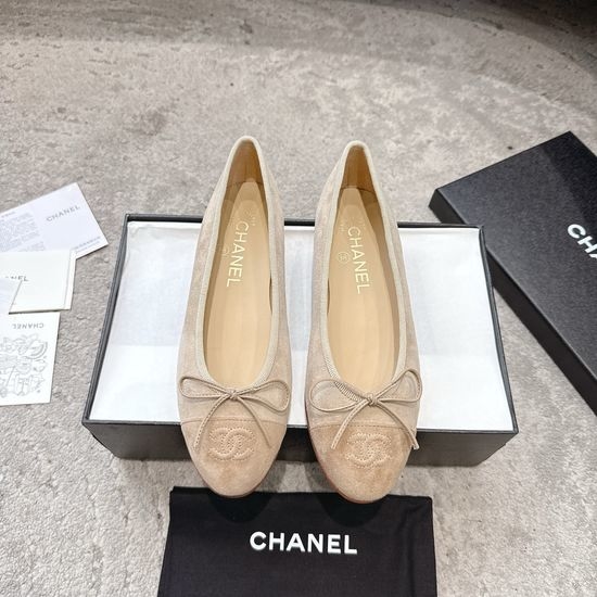 Chanel Timeless Comfortable Velvet Ballet Flat Shoes