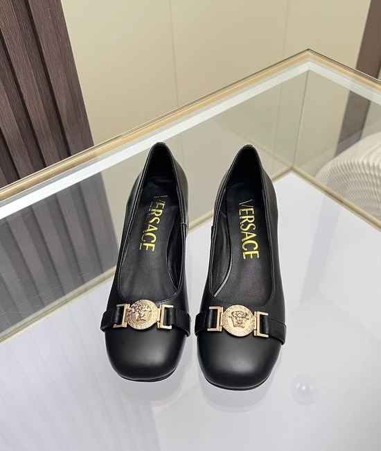 Versace Round Toe Leather Flats Soft Sheepskin Insole Comfortable
