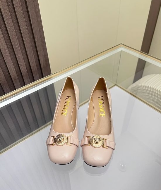 Versace Round Toe Leather Flats Soft Sheepskin Insole Comfortable