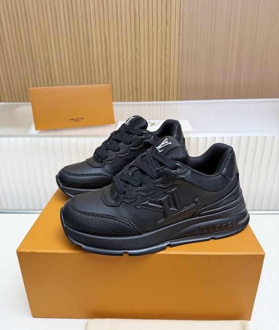 Louis Vuitton LV Premium Cowhide Casual Shoes with Comfort Latex Insole