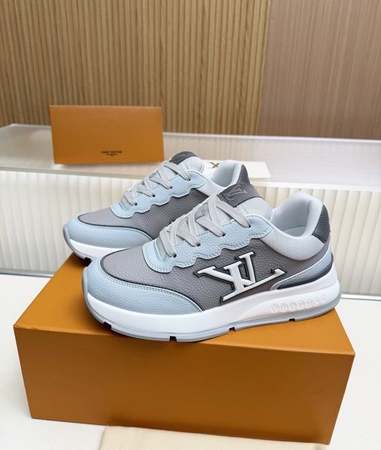 Louis Vuitton LV Premium Cowhide Casual Shoes with Comfort Latex Insole