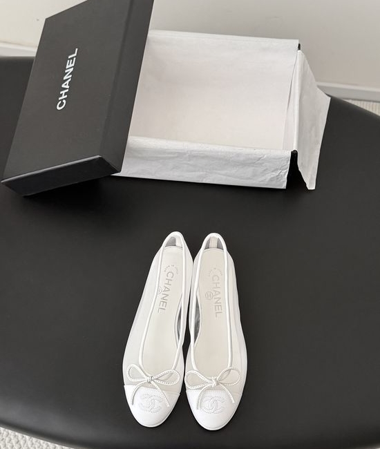 Chanel Classic Elegant Comfortable Flat Ballet Shoes
