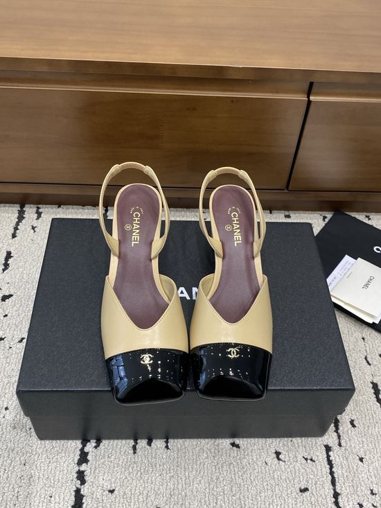 Chanel Color Block Block Heel Open Heel Square Toe Elegant Sandals