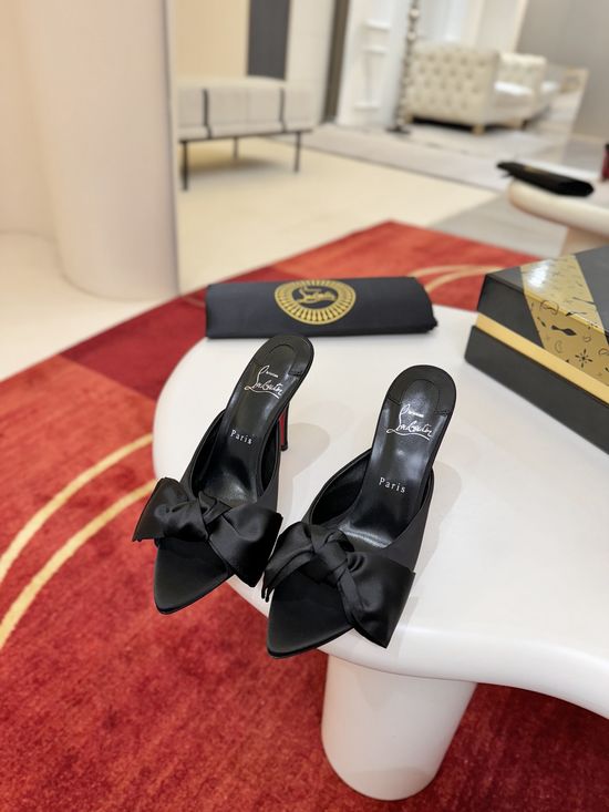 Christian Louboutine Elegant Bow Slide Slippers with Durable Red Sole