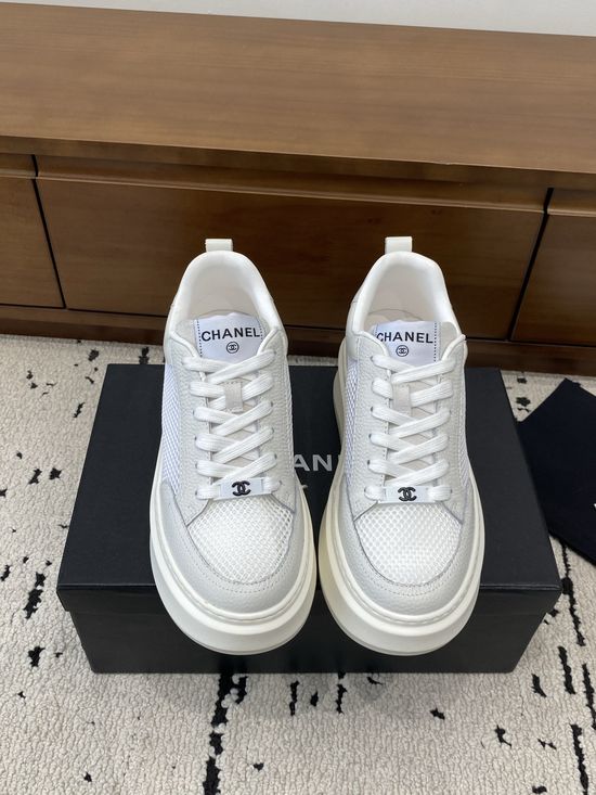 Chanel Black and White Leather Casual Comfort Sneakers