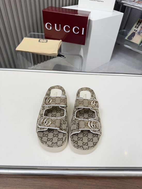 Gucci Hook-and-loop Platform Casual Slide Sandals