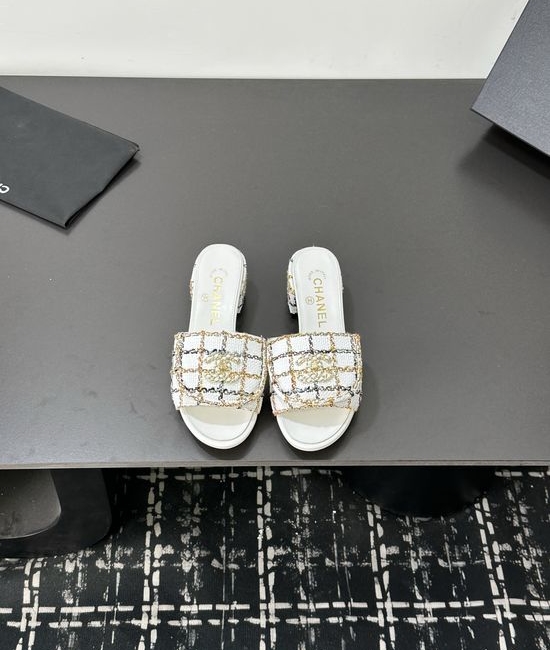 Chanel Comfortable Sheepskin Lining Casual Slides