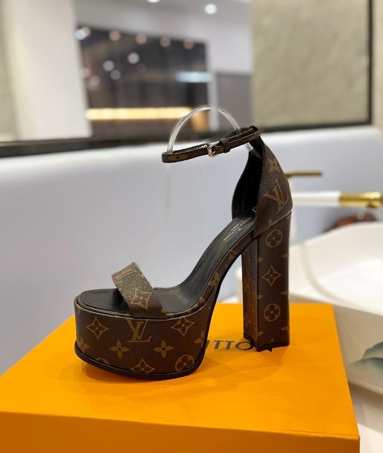 Louis Vuitton LV Classic Buckle High Heel Sandals Patent Leather Upper