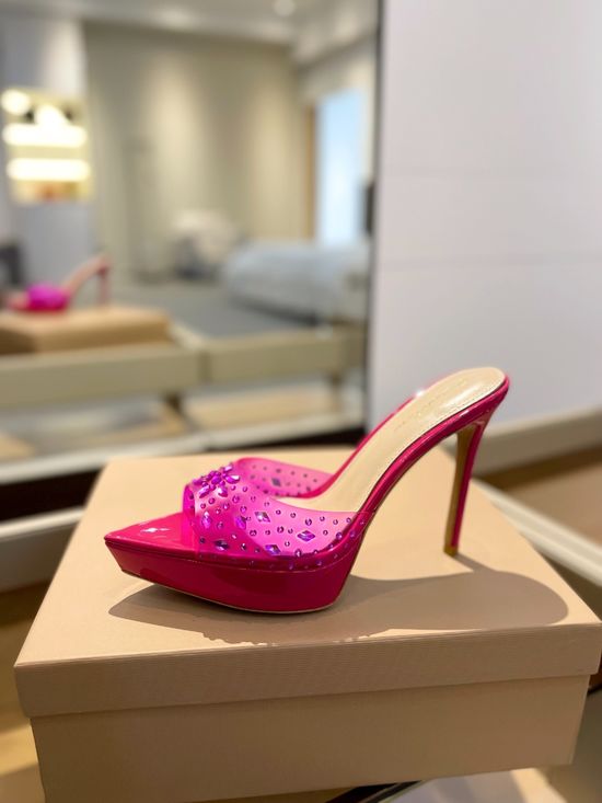 Gianvito Rossi Patent Leather Platform Wedge Sandals Handcrafted Lightweight