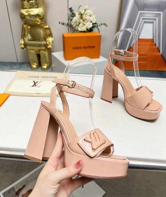 Louis Vuitton LV Premium Texture Platform Sandals Soft Goat Leather Insole Durable Sole