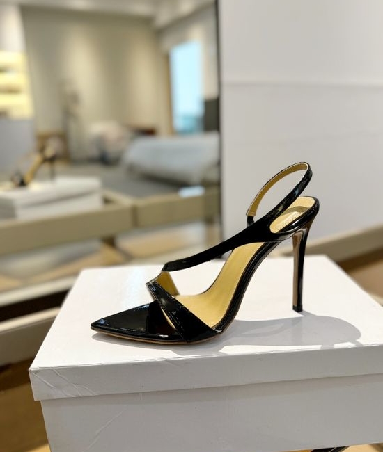 Gianvito Rossi Elegant Mule Stiletto Premium Genuine Leather Outsole