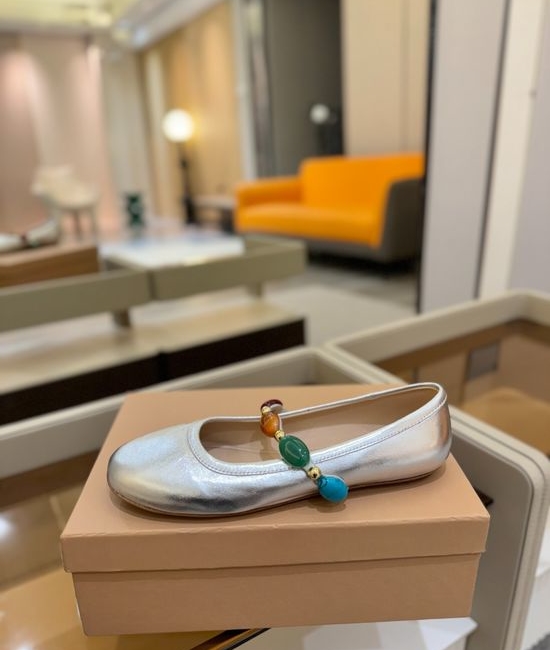 Gianvito Rossi Gemstone Decor Mary Jane Flat Casual Shoes