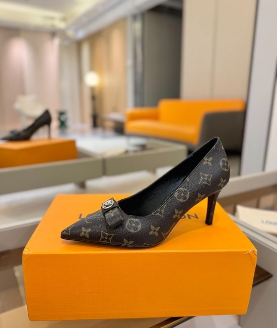 Louis Vuitton LV Genuine Leather Shoes with Italian Sole Comfortable Slim Fit