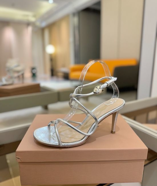 Gianvito Rossi Elegant Shearling Lined Block Heel Slip On Sandals