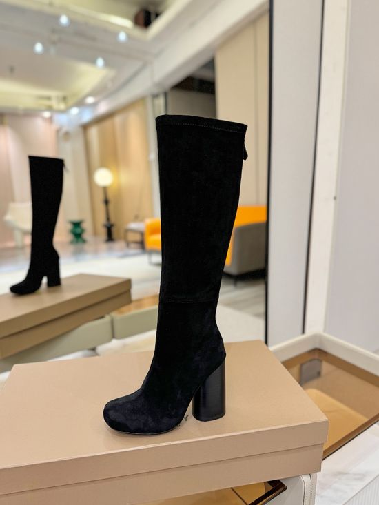Burberry Round Toe Chunky Heel Elastic Knee High Boots