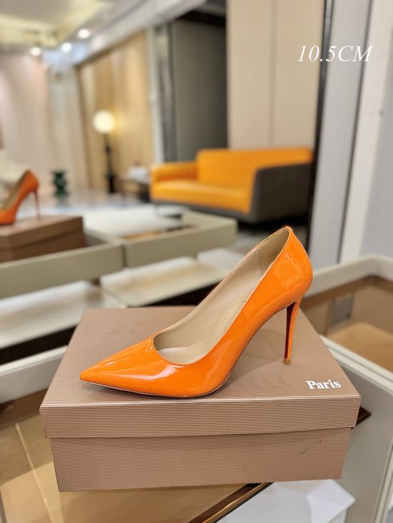 Christian Louboutine Patent Leather Classic Pointed Toe Stiletto Heel Pumps