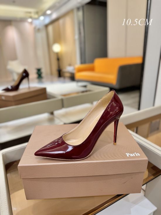 Christian Louboutine Patent Leather Classic Pointed Toe Stiletto Heel Pumps