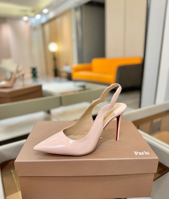 Christian Louboutine Wave-back High Heels Patent Leather Upper Genuine Leather Sole