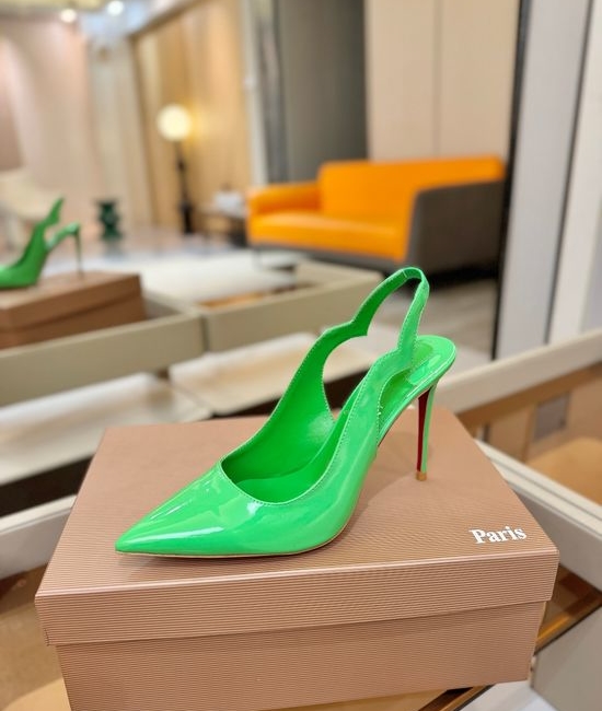 Christian Louboutine Wave-back High Heels Patent Leather Upper Genuine Leather Sole