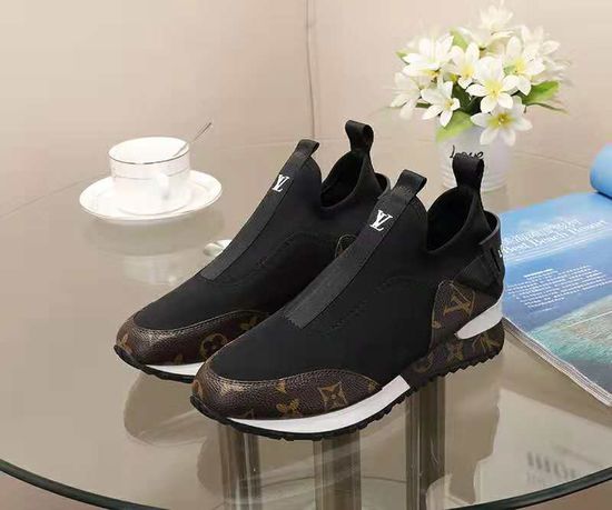 Louis Vuitton Stretchy Fabric Stitched Leather Comfortable Casual Sneakers