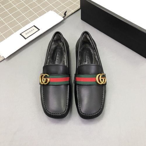Gucci Cowhide Loafers With Interlocking G Details