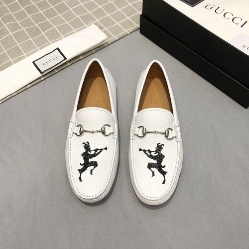 Gucci Cowhide Loafers With Interlocking G Details
