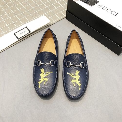 Gucci Cowhide Loafers With Interlocking G Details